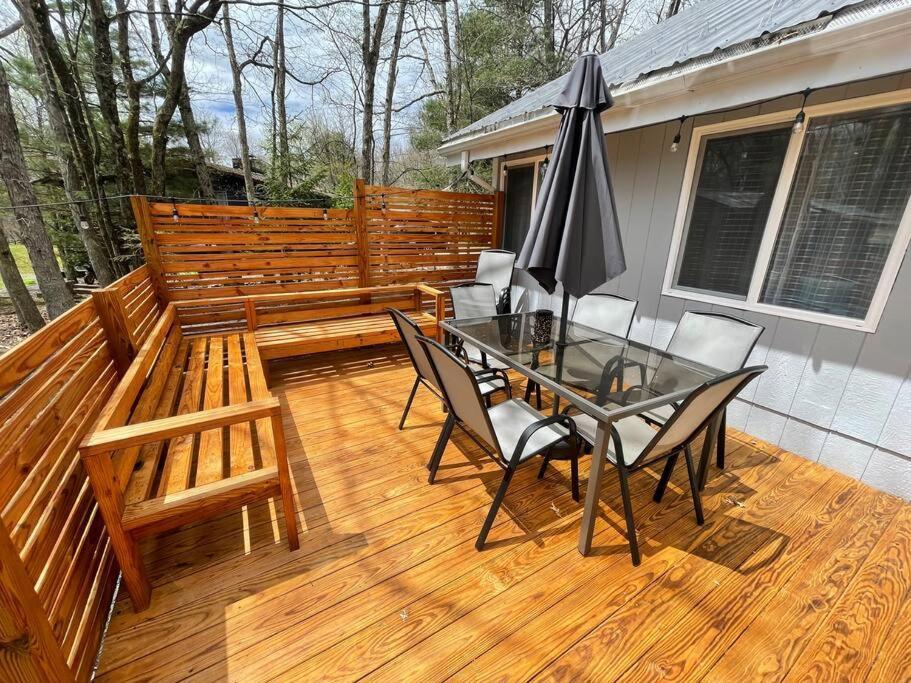 Modern Home Near Lake W Hottub, Game Room, Fireplace Albrightsville Exterior foto